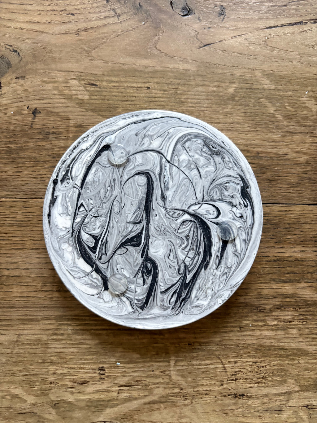 Petit plateau rond marbré